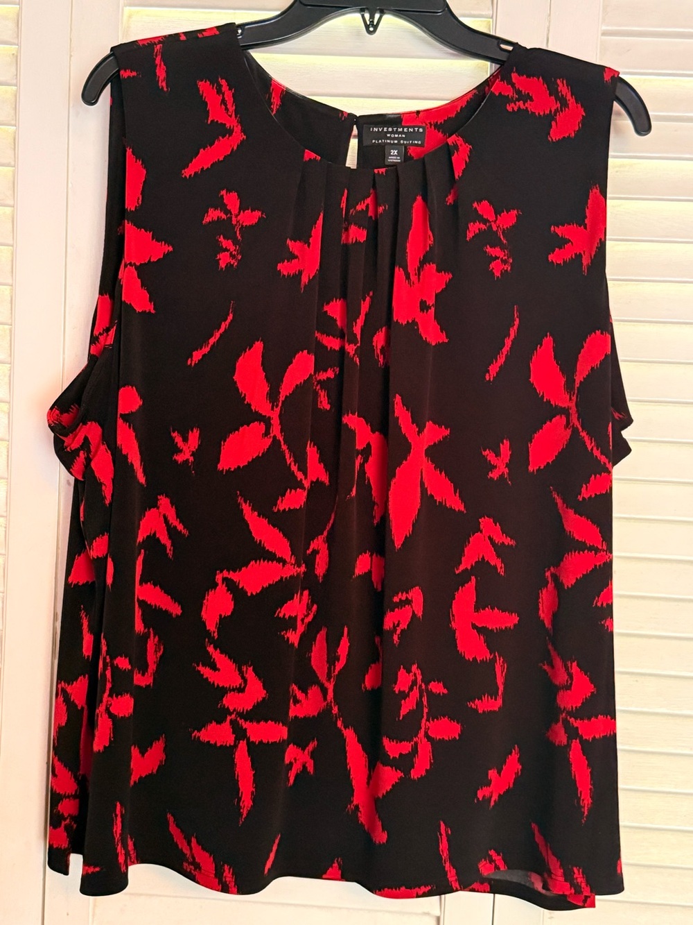Investments Blouse. Women. Size 2x. NWOT